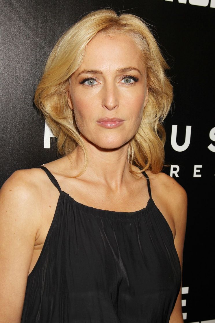 Gillian Anderson