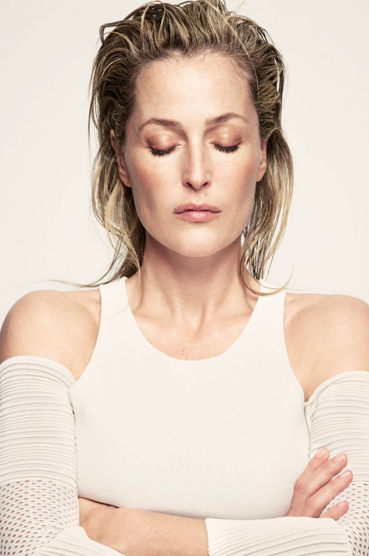 Gillian Anderson