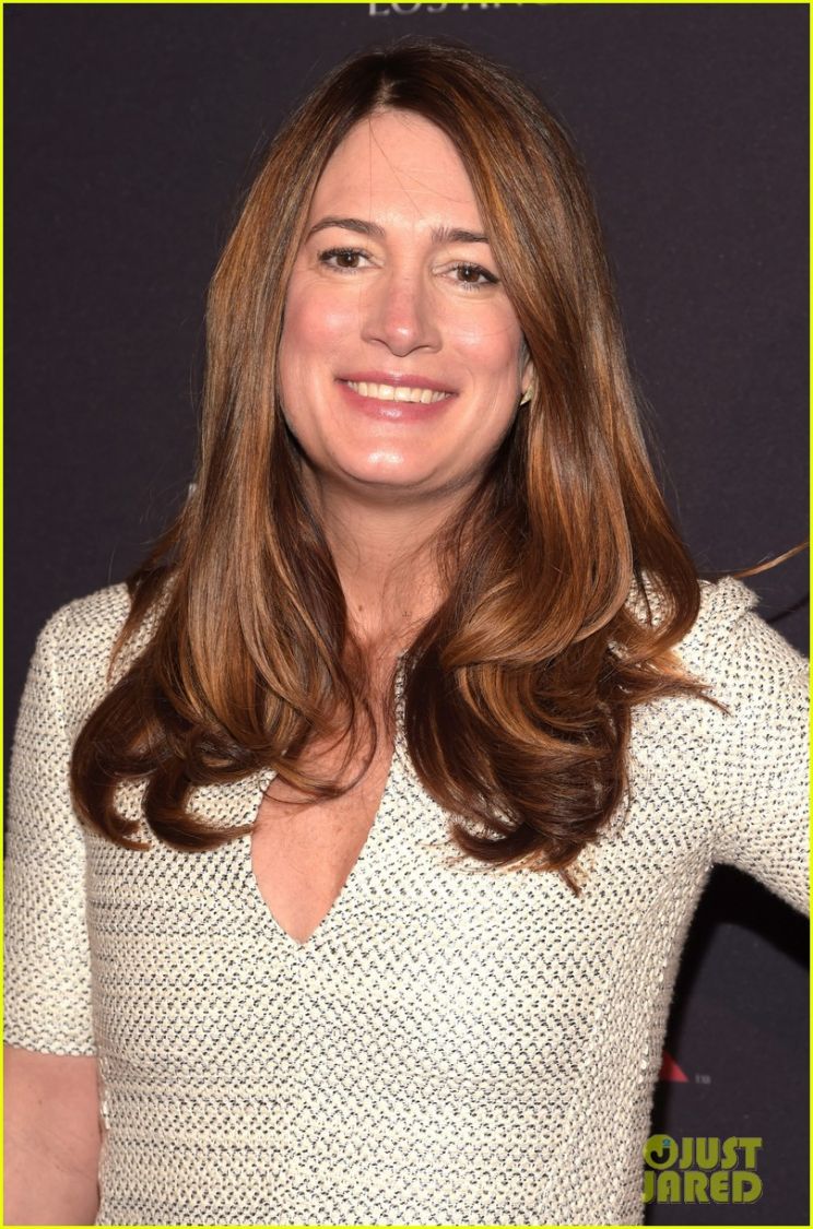 Gillian Flynn