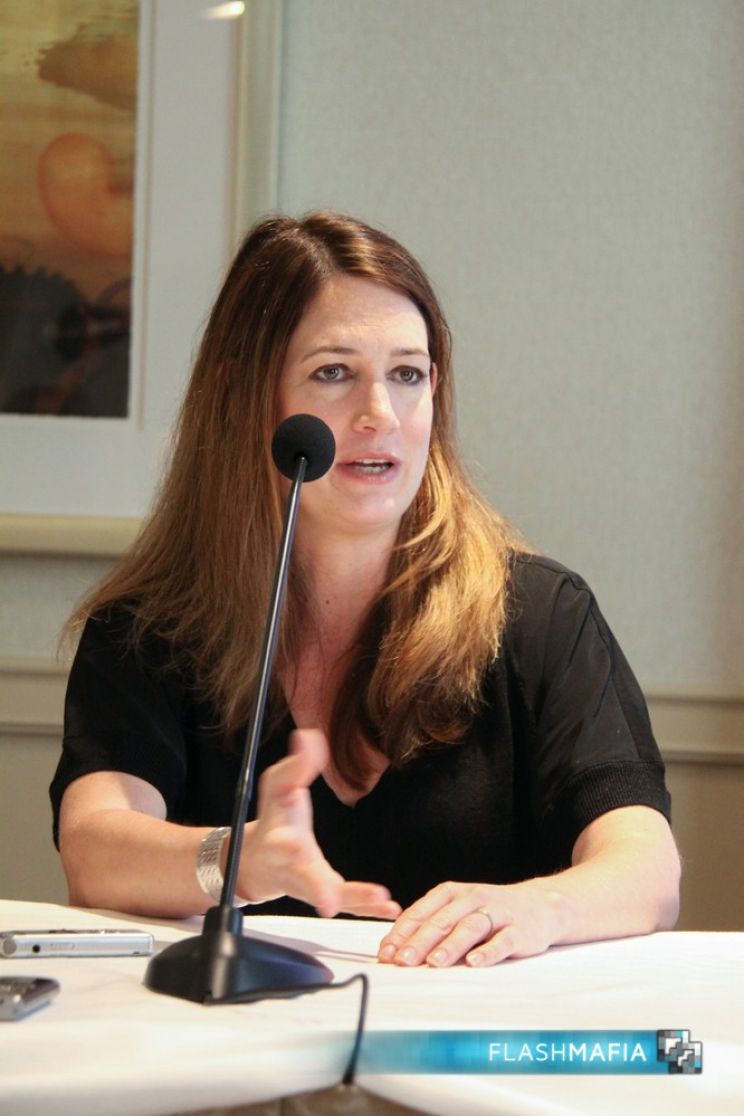 Gillian Flynn