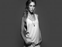 Gillian Zinser