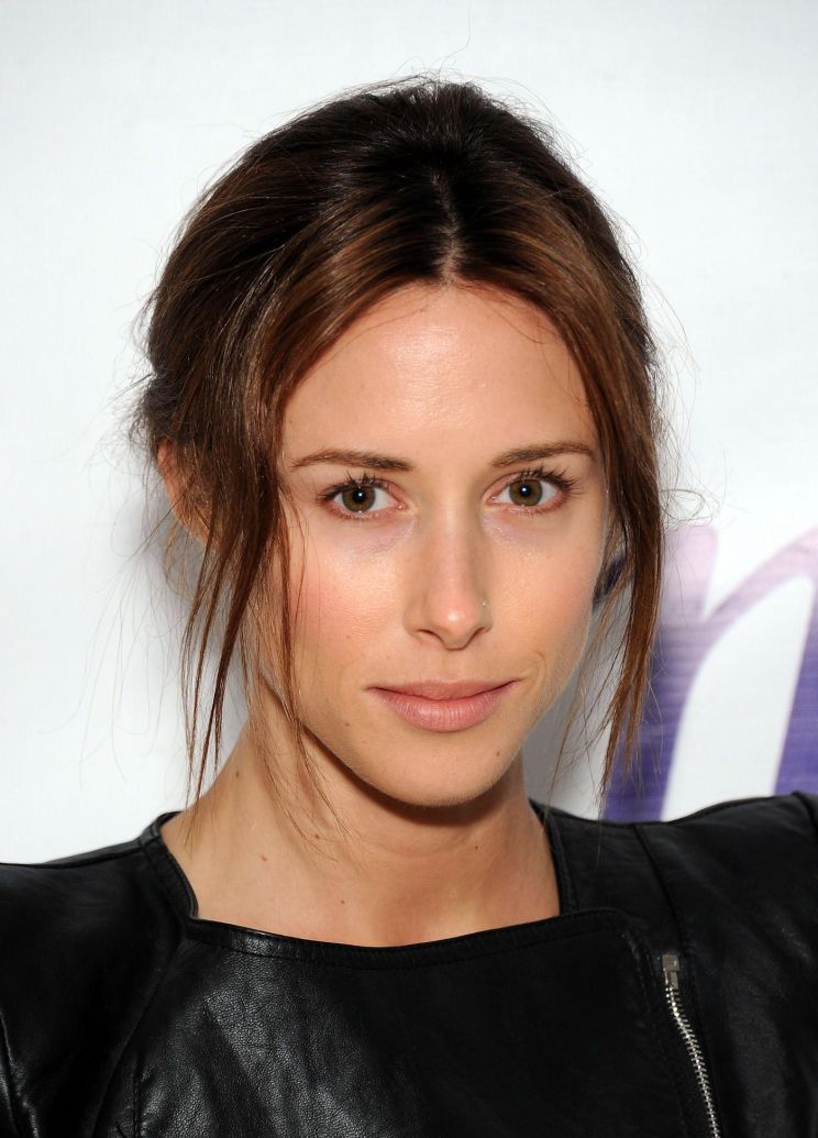 Gillian Zinser