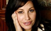 Gina Gershon