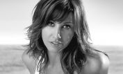 Gina Gershon