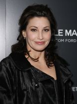 Gina Gershon