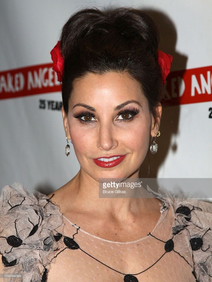Gina Gershon