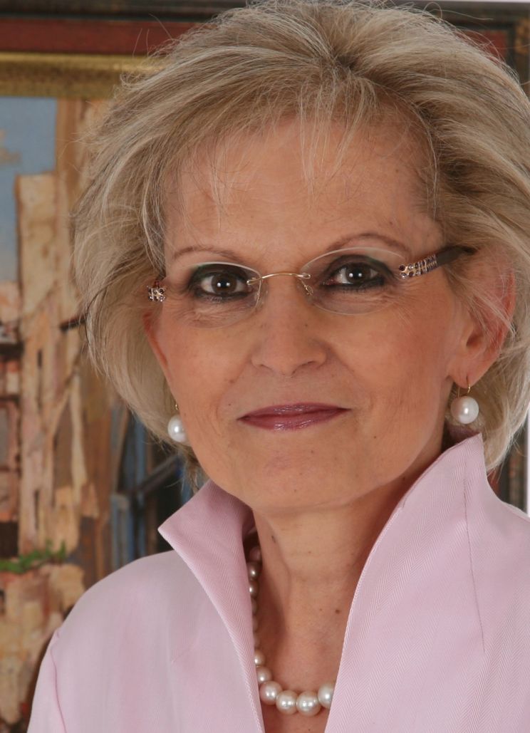 Gina Hecht