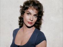 Gina Lollobrigida