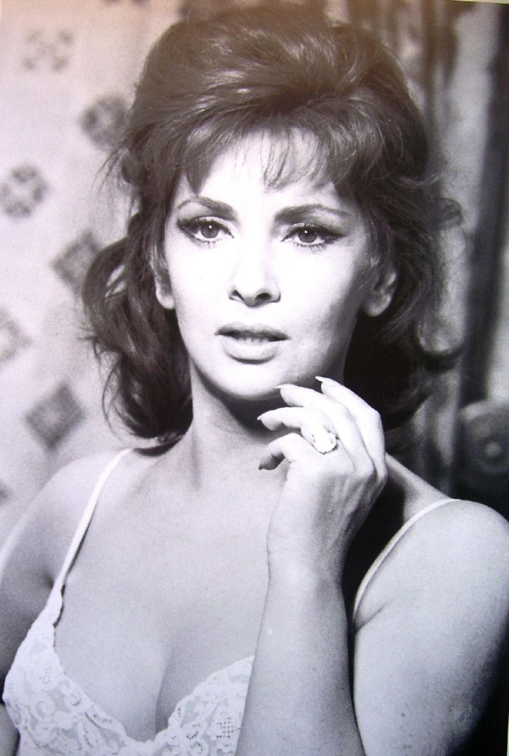 Gina Lollobrigida