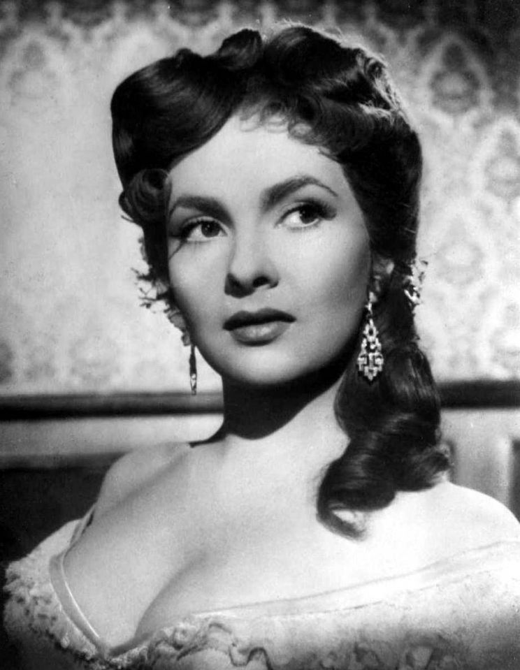 Gina Lollobrigida