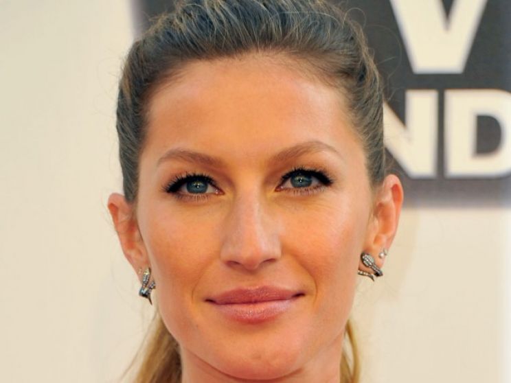Gisele Corinthios