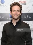 Glenn Howerton