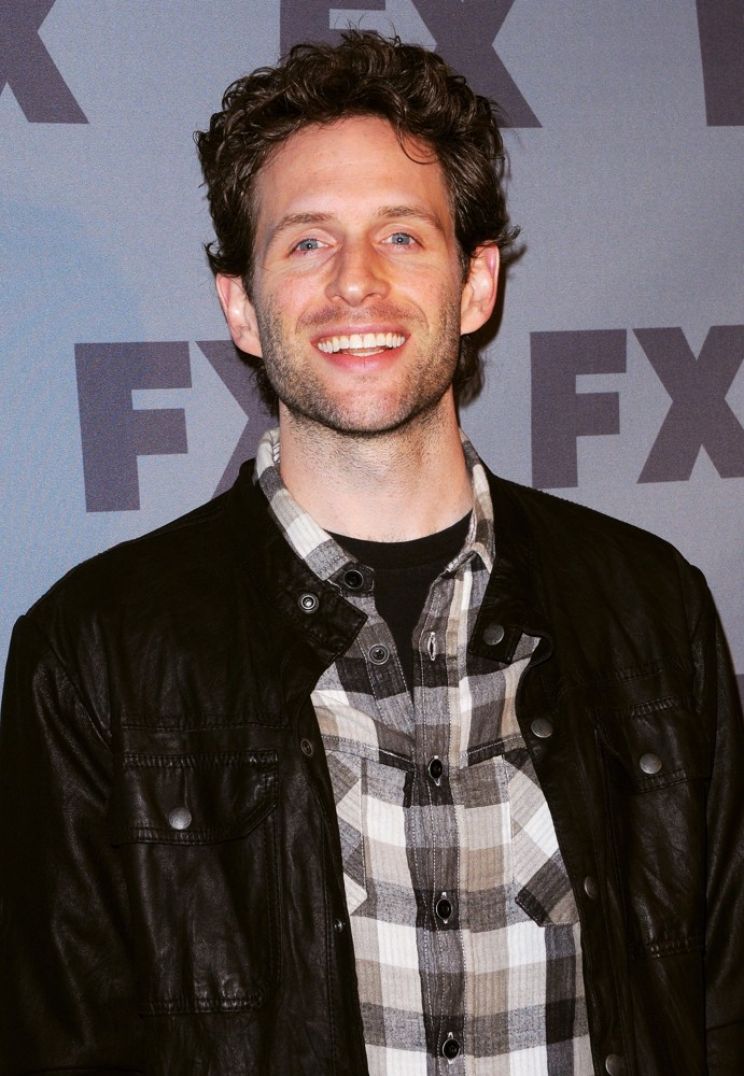 Glenn Howerton