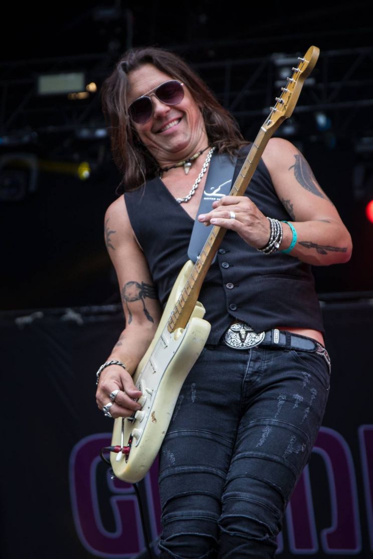 Glenn Hughes