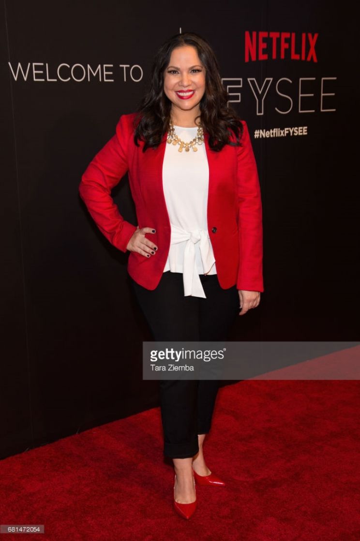 Gloria Calderon Kellett