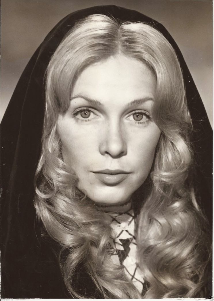 Gloria Dickson