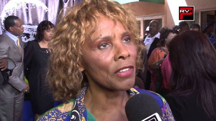 Gloria Henry