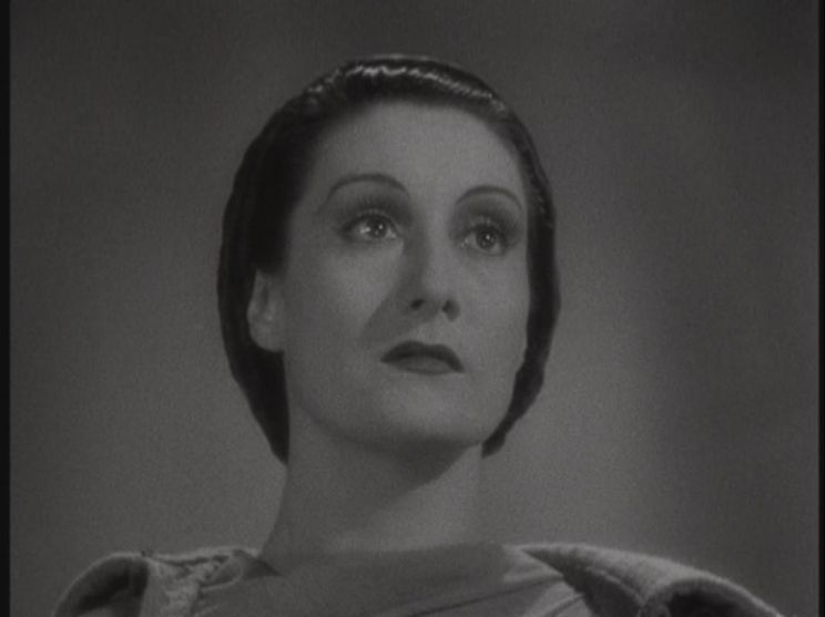 Gloria Holden