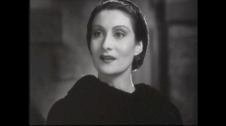 Gloria Holden
