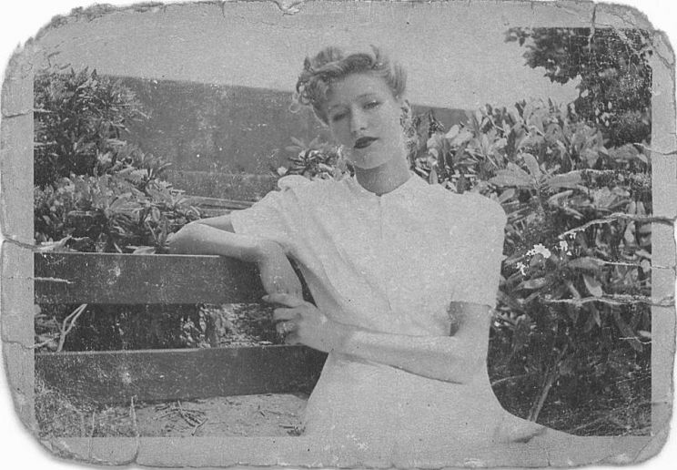 Gloria Jean