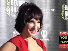 Gloria Mann