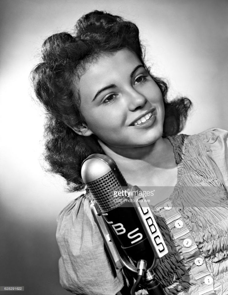 Gloria Mann