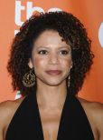 Gloria Reuben