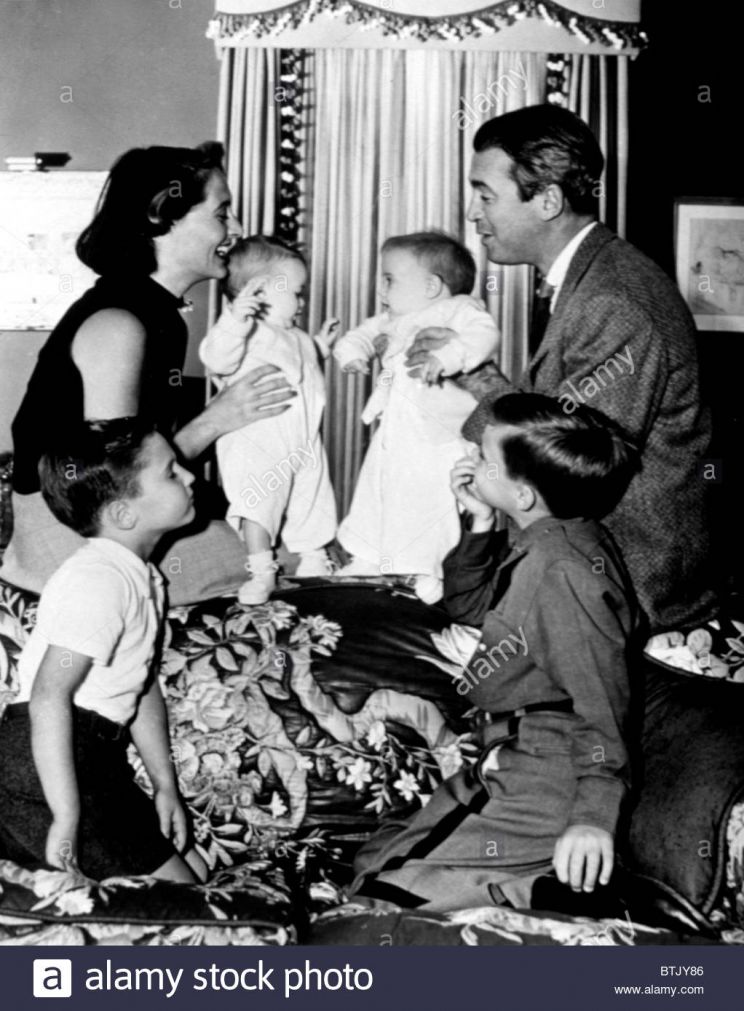 Gloria Stewart
