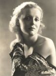 Gloria Stuart