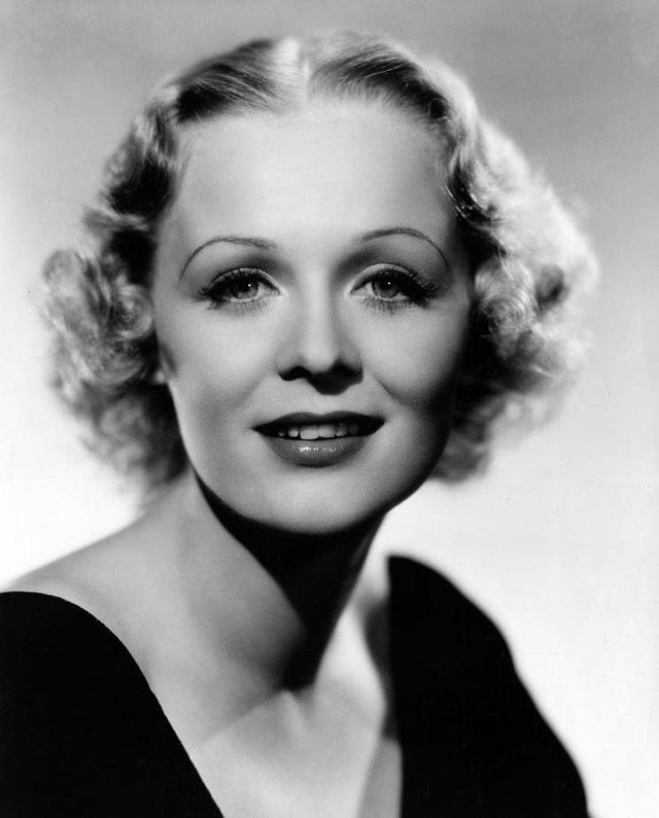 Gloria Stuart