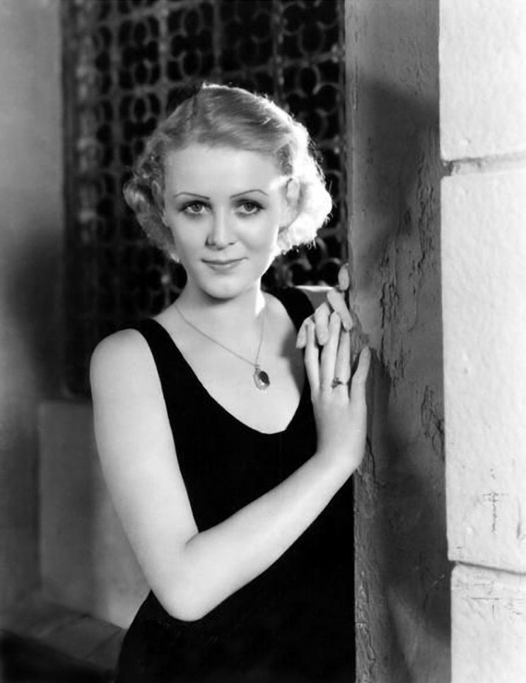 Gloria Stuart