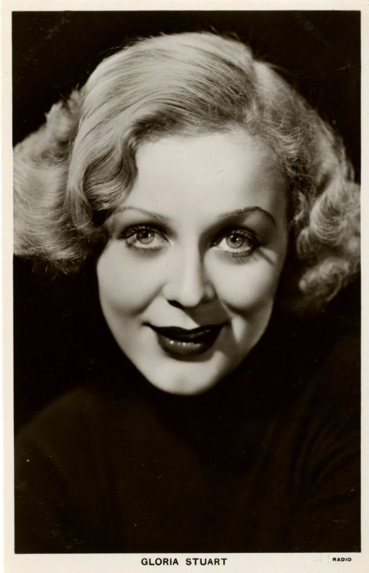 Gloria Stuart