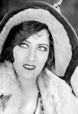 Gloria Swanson