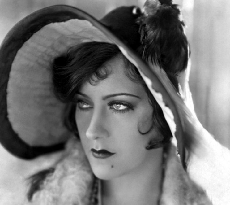 Gloria Swanson