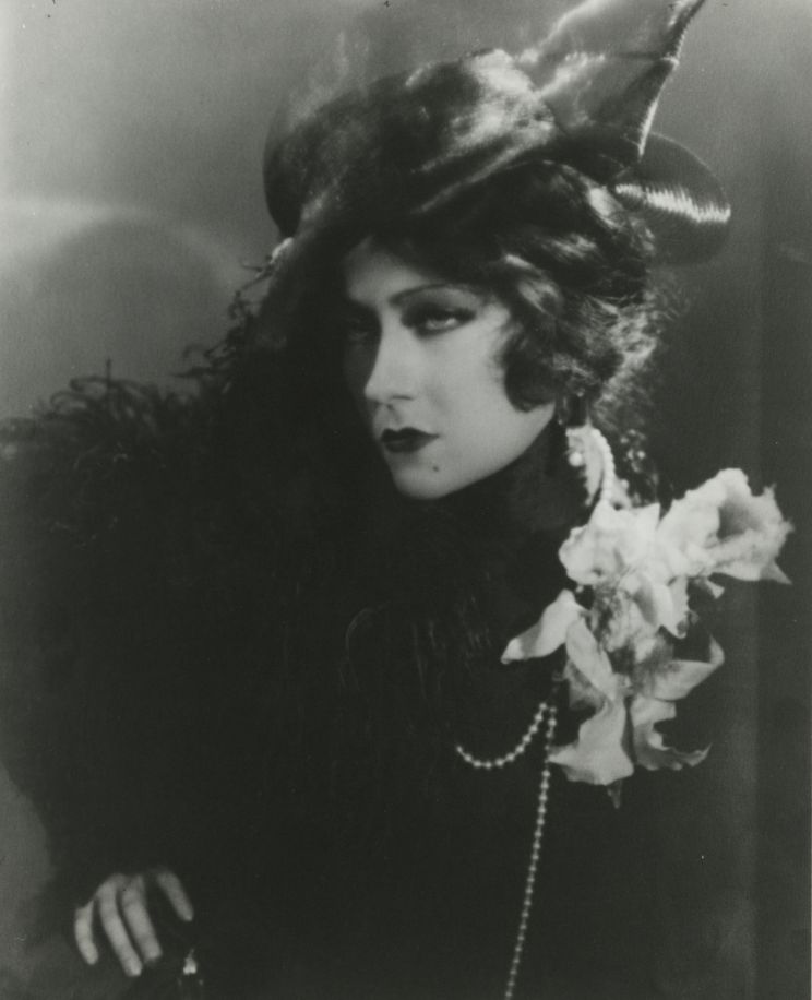 Gloria Swanson