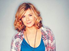Glynis Barber photo