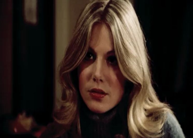 Glynis Barber