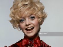 Goldie Hawn