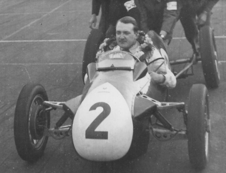Gordon Jones