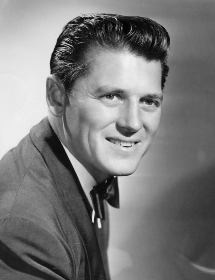 Gordon MacRae