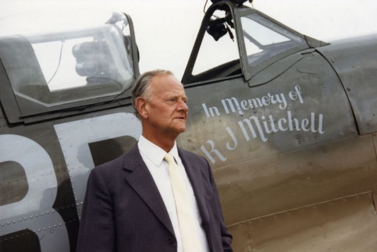 Gordon Mitchell