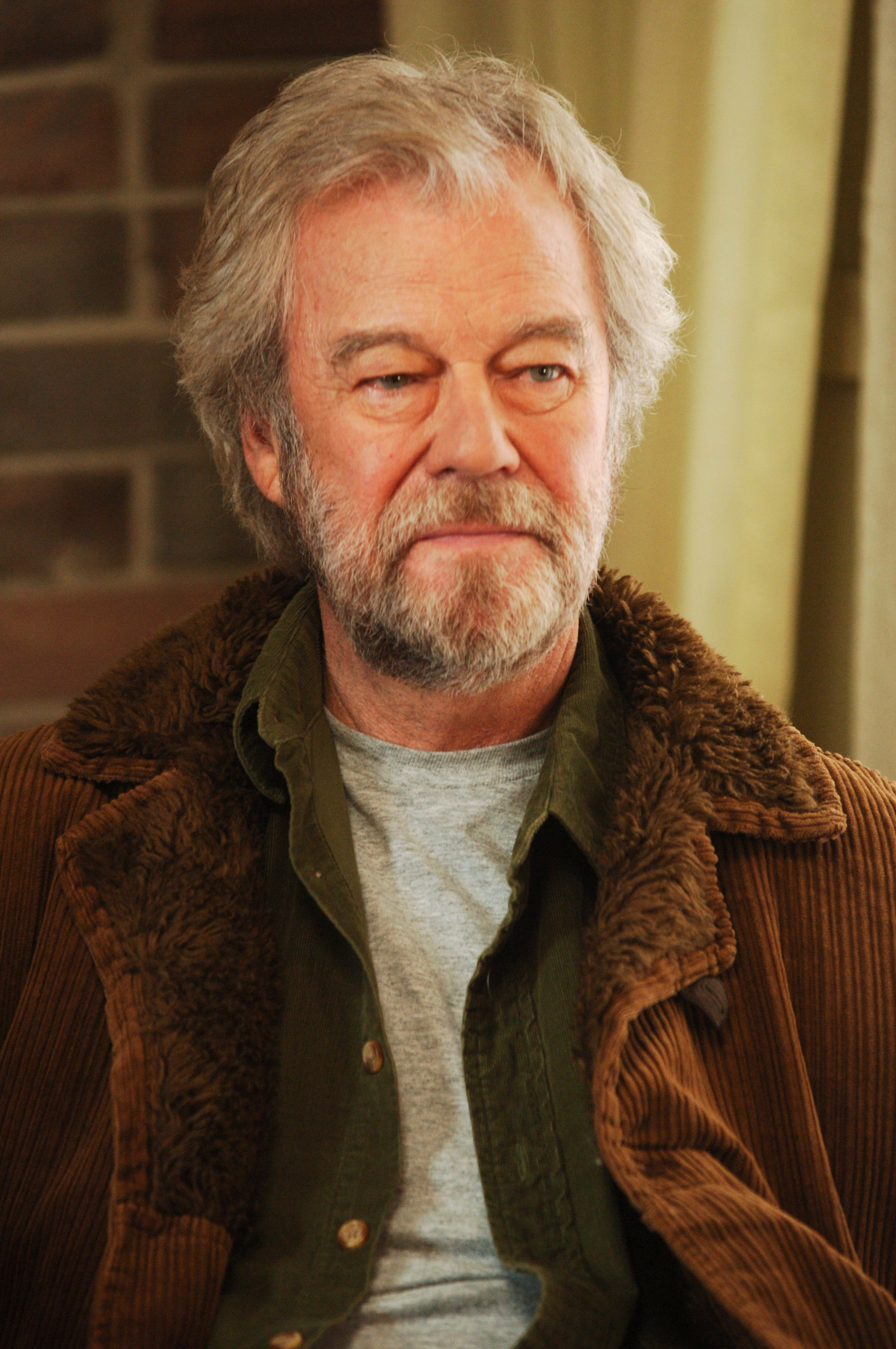 Gordon Pinsent's Biography. 