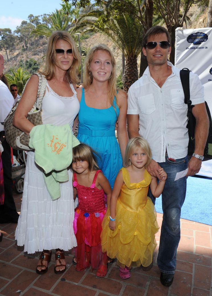 Grace Van Dien