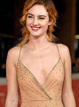 Grace Van Patten