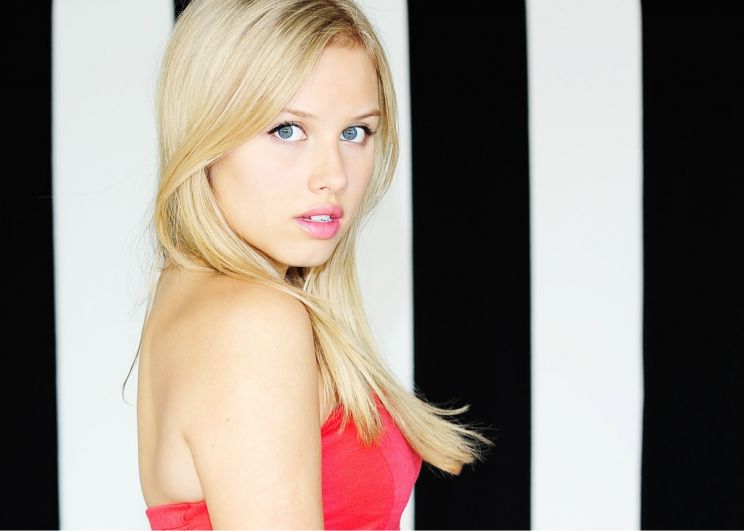 Gracie Dzienny