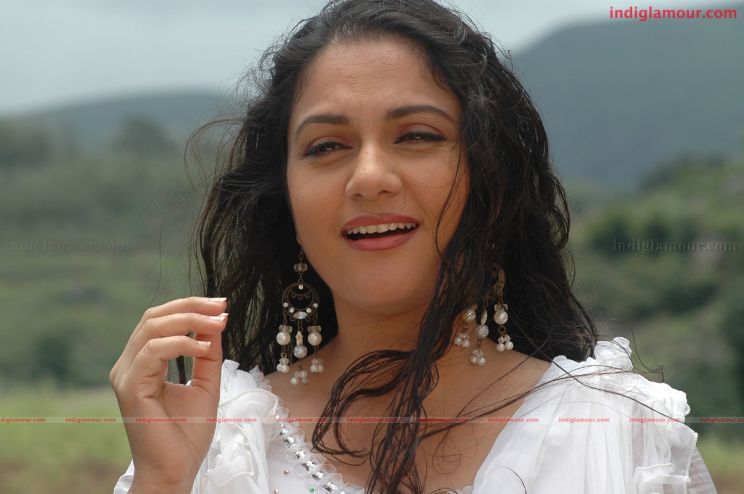 Gracy Singh