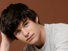 Graham Phillips