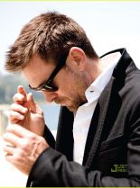 Grant Bowler