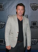 Grant Bowler