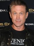 Grant Bowler